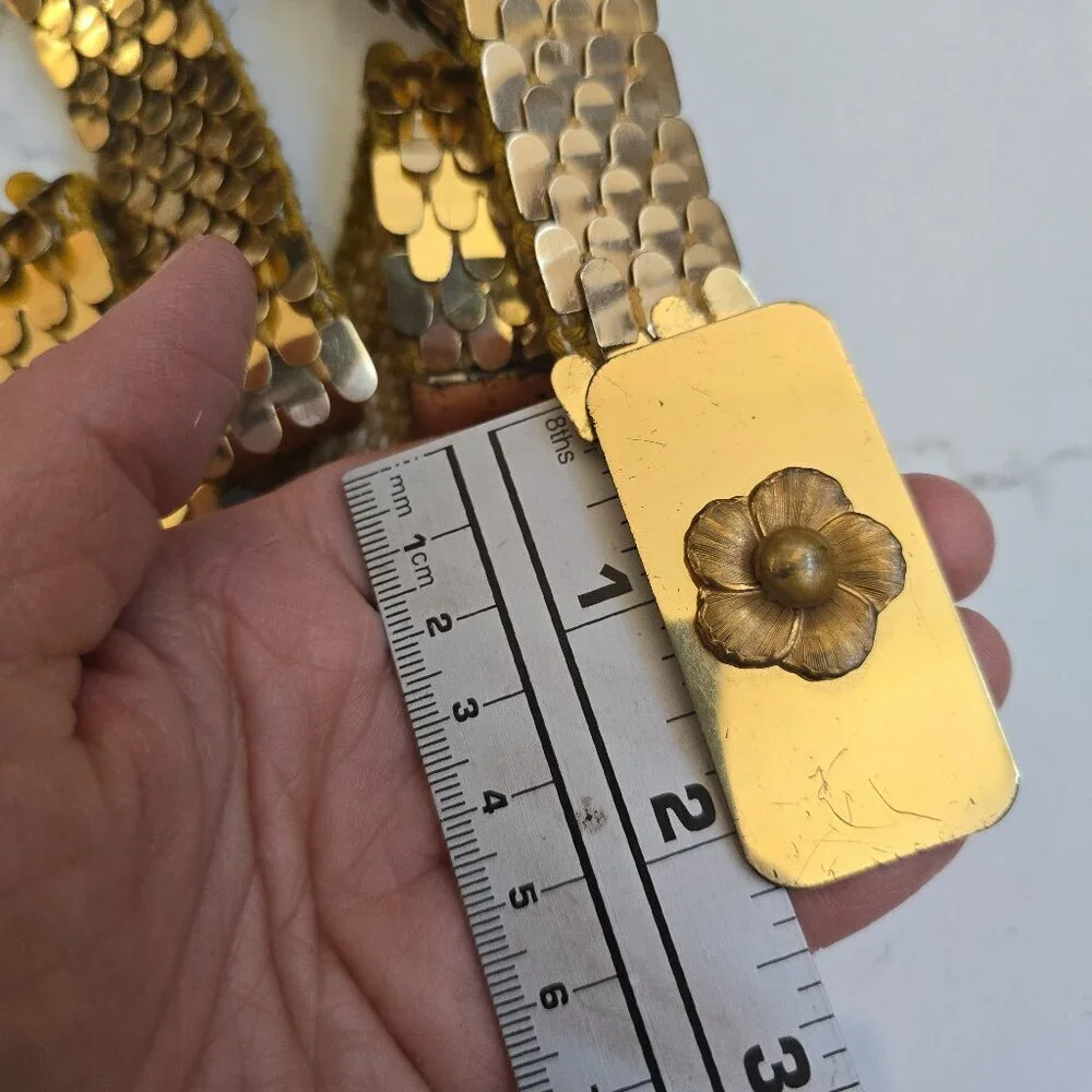 vintage 90's gold tone maximalist mini floral belt